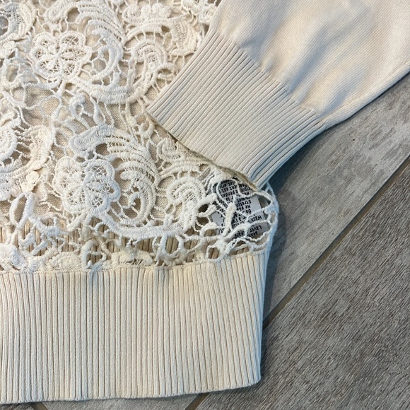 CREAM button up cardigan. EUC. Ladies size XL but fits more like a M/L - Picture 3 of 9